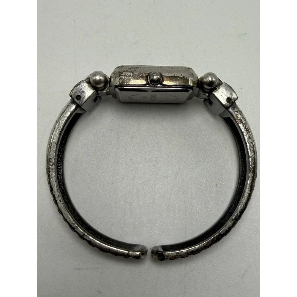 Chico's CH-201 Ladies Cuff Watch New Battery 25MM 6